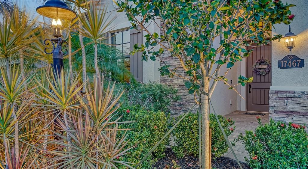 For Rent: $12,500 (4 beds, 3 baths, 2247 Square Feet)