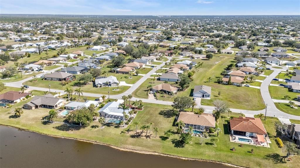 待售: $69,900 (0.22 acres)