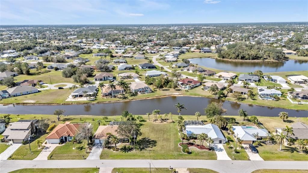 待售: $69,900 (0.22 acres)