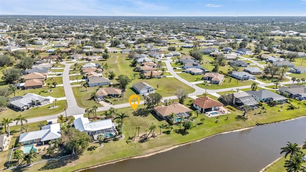 待售: $69,900 (0.22 acres)