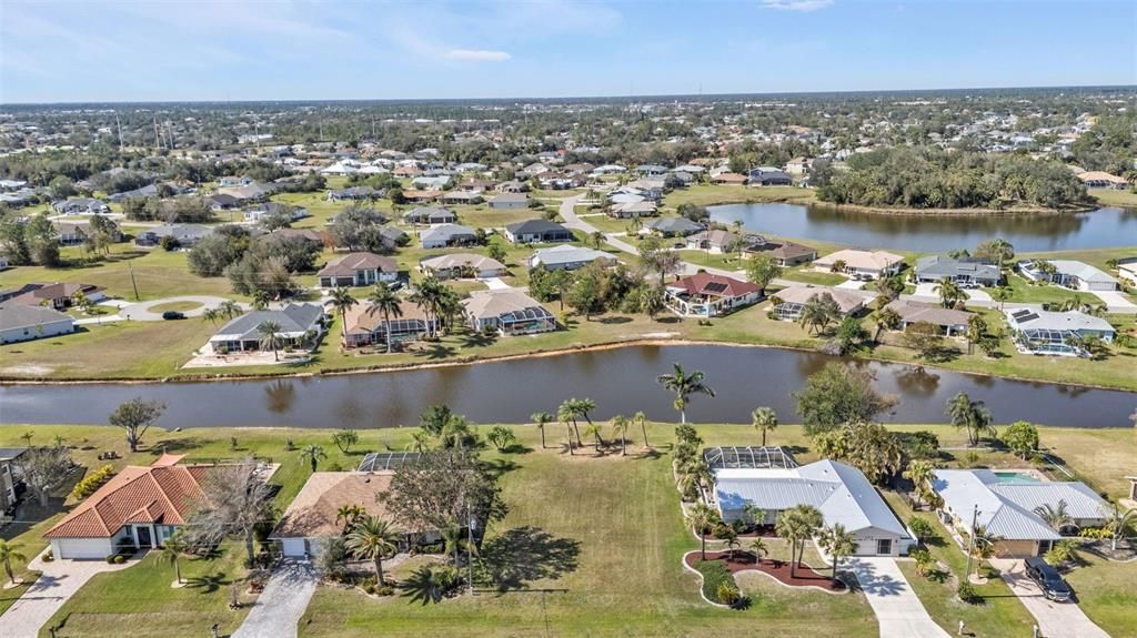 待售: $69,900 (0.22 acres)