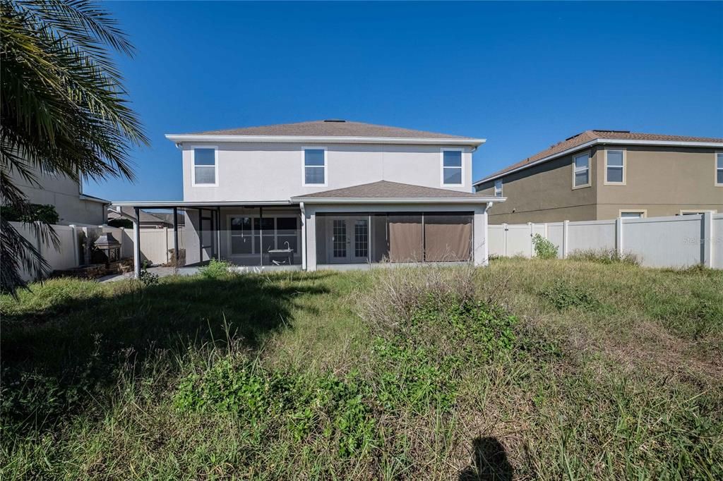 Active With Contract: $345,000 (4 beds, 2 baths, 2965 Square Feet)