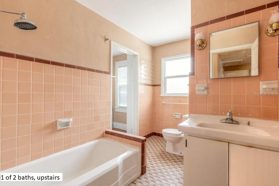 For Sale: $499,999 (6 beds, 0 baths, 3315 Square Feet)