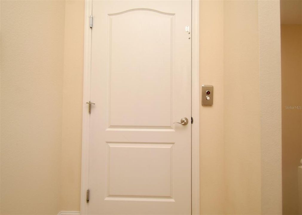 待售: $395,400 (4 贝兹, 3 浴室, 2132 平方英尺)