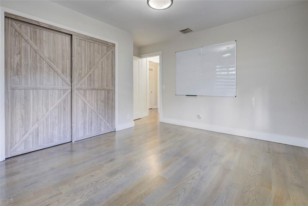 Active With Contract: $2,300,000 (5 beds, 4 baths, 3496 Square Feet)