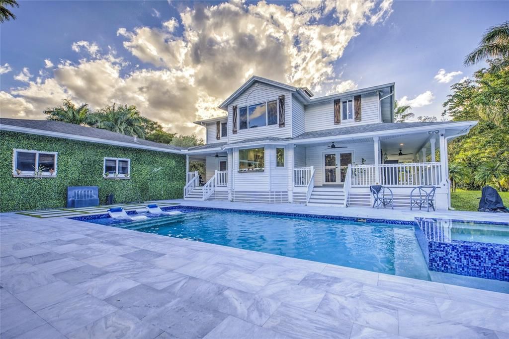 Active With Contract: $2,300,000 (5 beds, 4 baths, 3496 Square Feet)