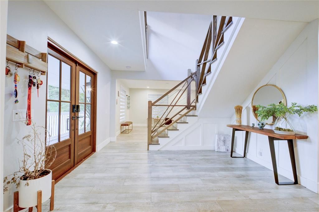 Active With Contract: $2,300,000 (5 beds, 4 baths, 3496 Square Feet)