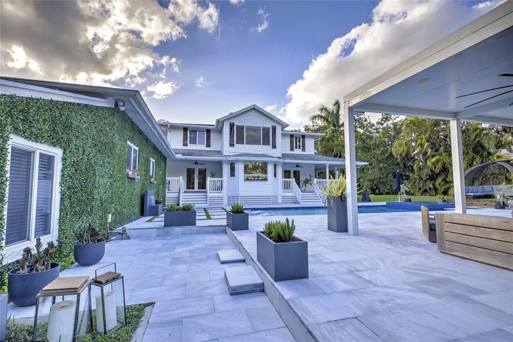 Active With Contract: $2,300,000 (5 beds, 4 baths, 3496 Square Feet)