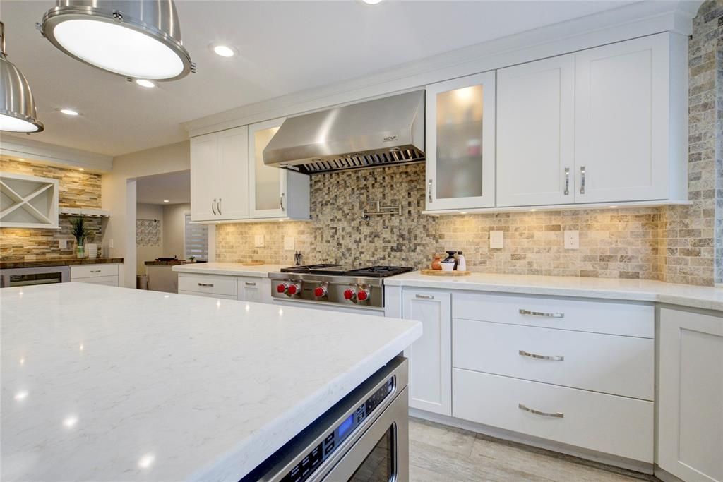 Active With Contract: $2,300,000 (5 beds, 4 baths, 3496 Square Feet)