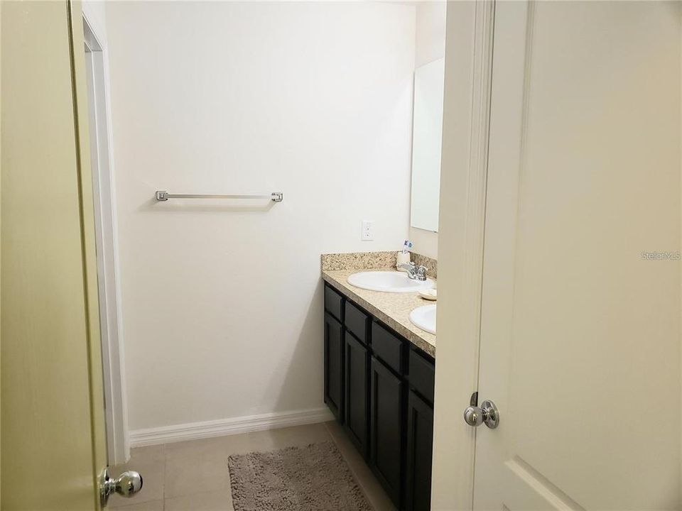 В аренду: $650 (1 спален, 1 ванн, 850 Квадратных фут)