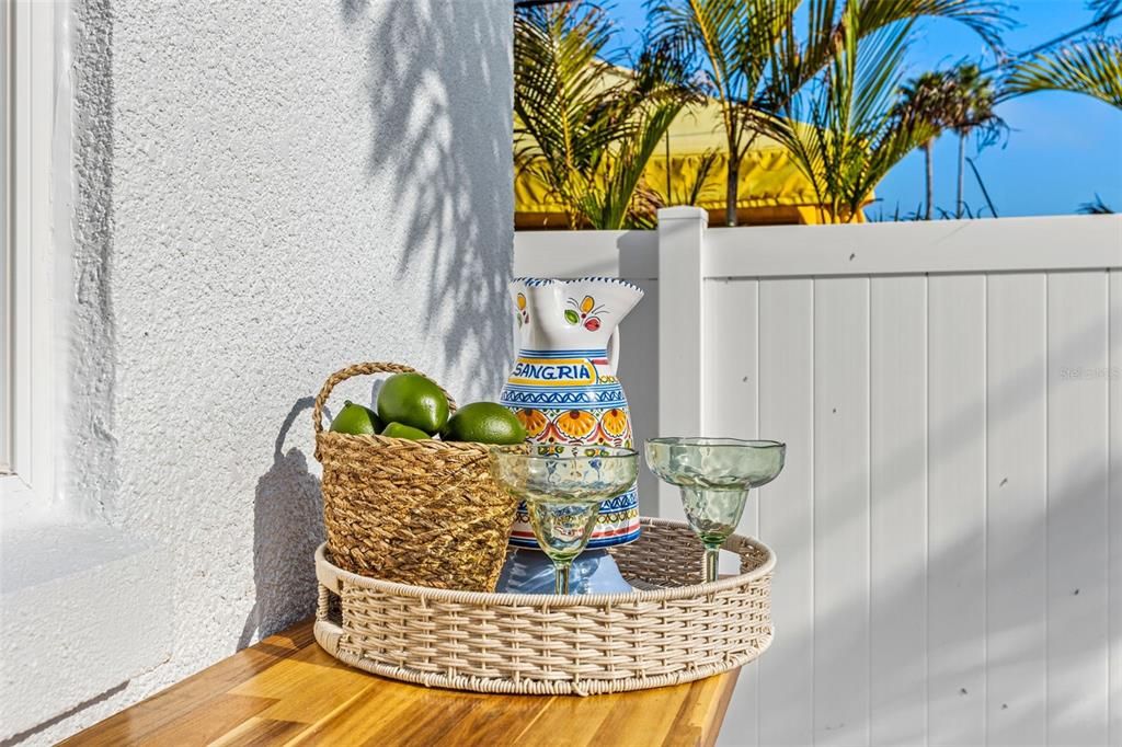 For Sale: $1,999,900 (6 beds, 0 baths, 2938 Square Feet)