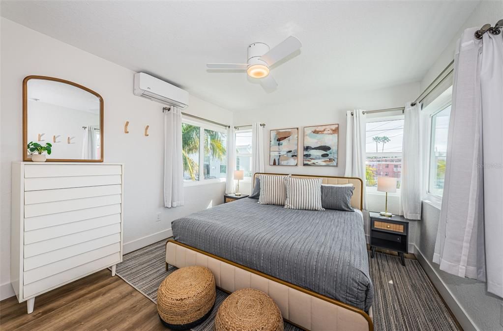 For Sale: $1,999,900 (6 beds, 0 baths, 2938 Square Feet)