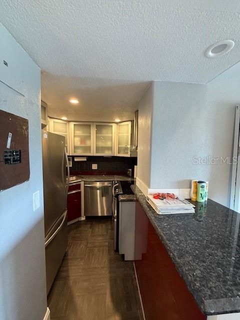 出租: $2,200 (0 贝兹, 1 浴室, 475 平方英尺)