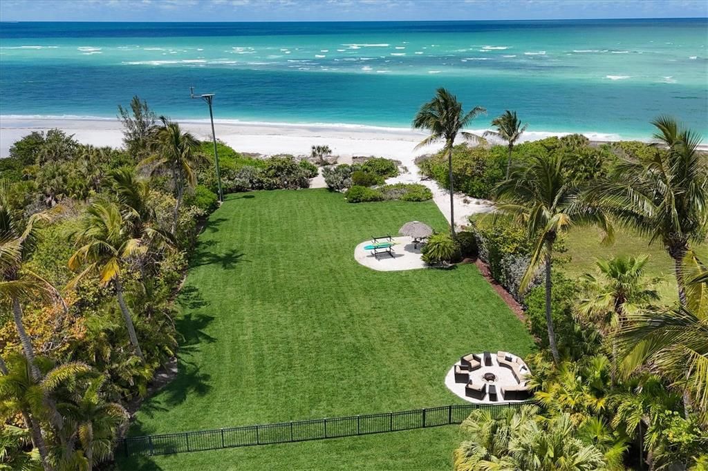 待售: $20,000,000 (6 贝兹, 7 浴室, 8929 平方英尺)