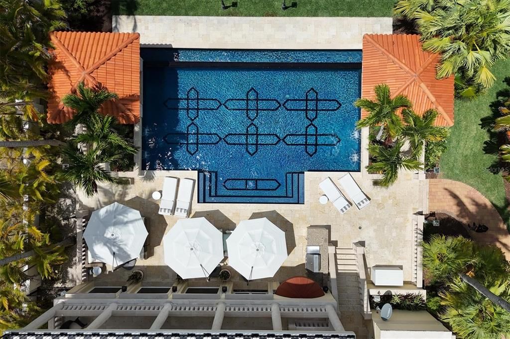 待售: $20,000,000 (6 贝兹, 7 浴室, 8929 平方英尺)