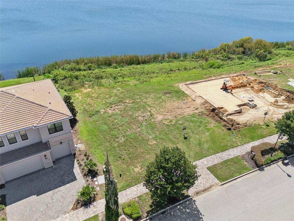 На продажу: $797,000 (0.31 acres)