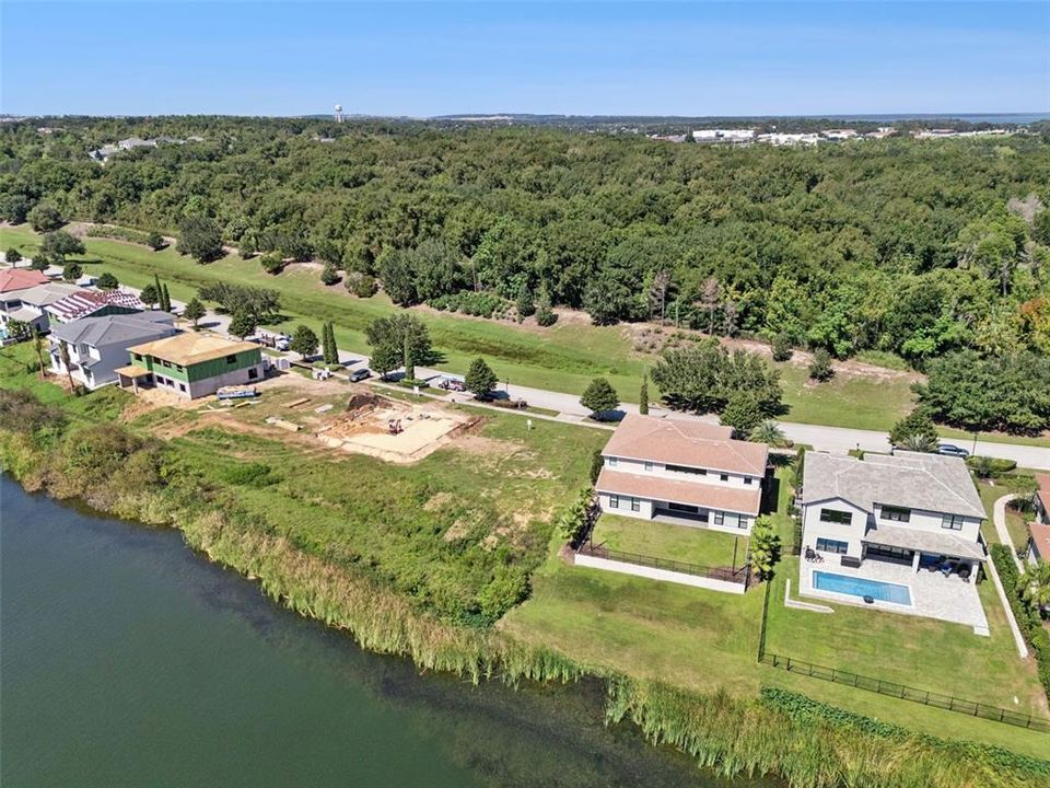 На продажу: $797,000 (0.31 acres)