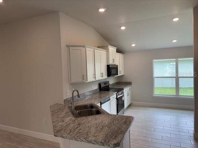 En Venta: $252,350 (4 camas, 2 baños, 1820 Pies cuadrados)