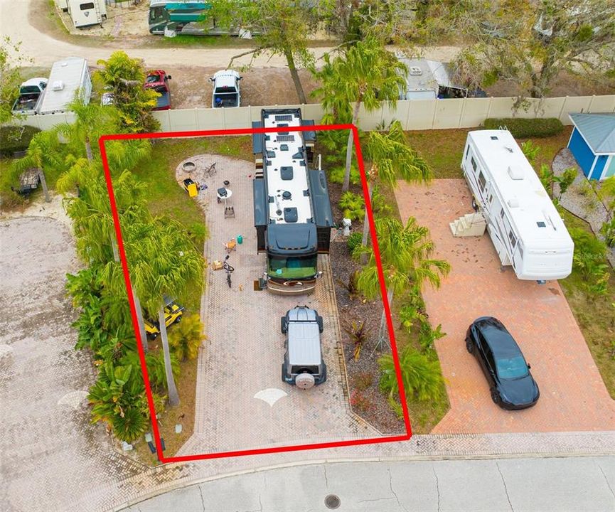 En Venta: $214,500 (0.09 acres)