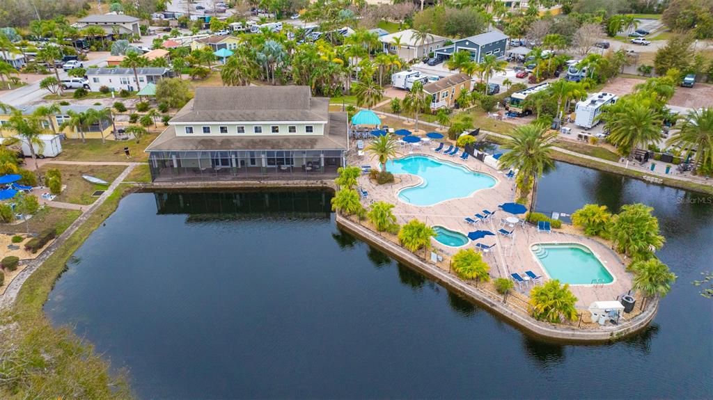 En Venta: $214,500 (0.09 acres)