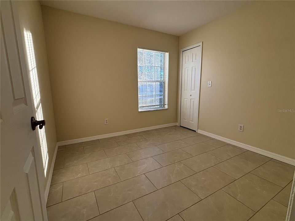 For Sale: $469,000 (6 beds, 0 baths, 2477 Square Feet)