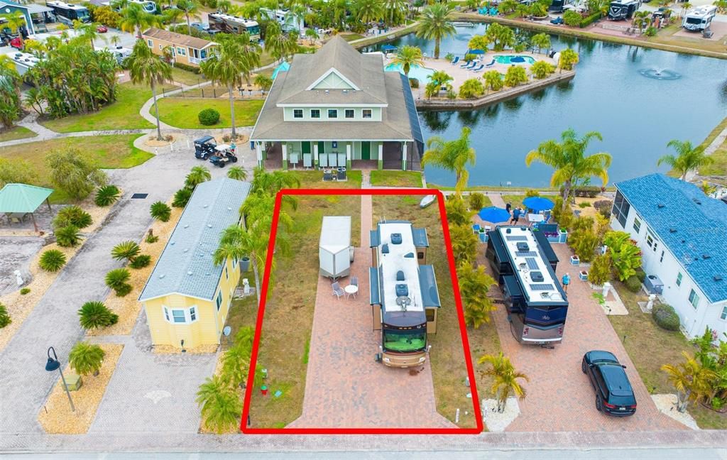 待售: $214,500 (0.08 acres)