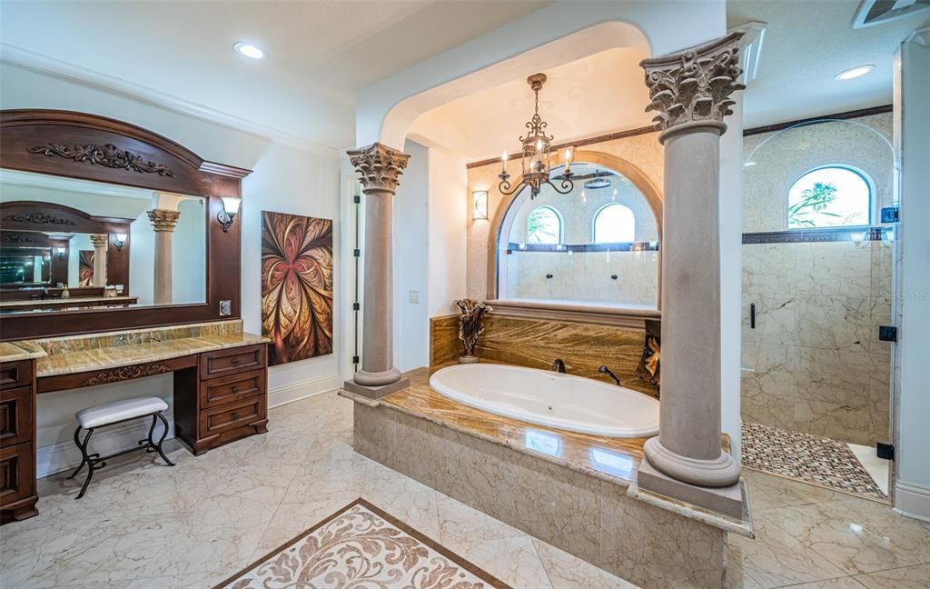 For Sale: $8,495,000 (5 beds, 5 baths, 6528 Square Feet)