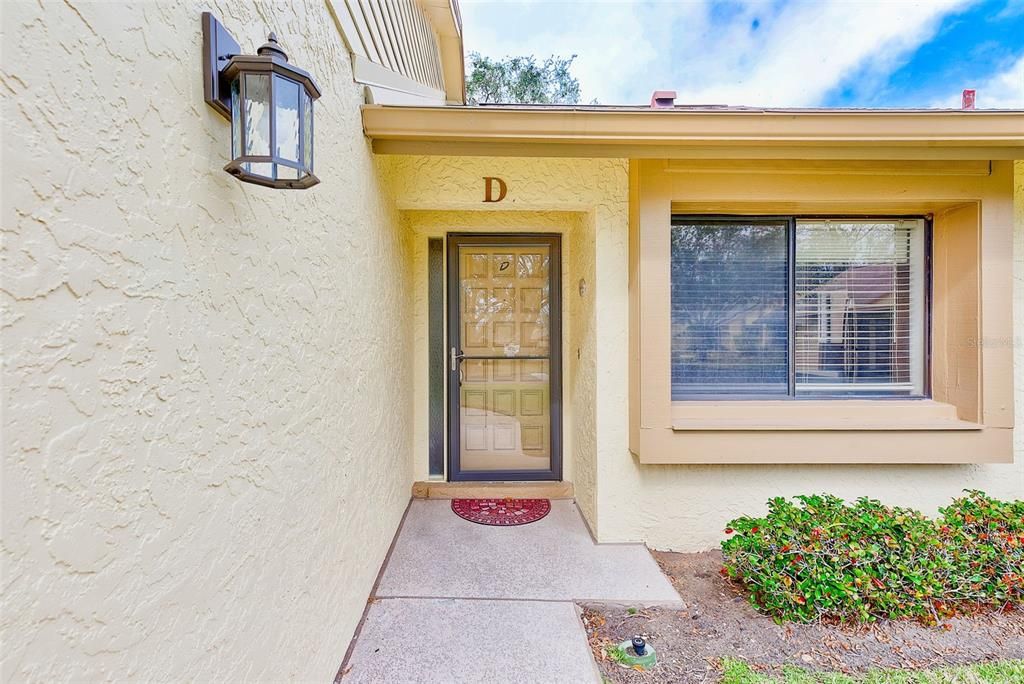 Recently Sold: $250,000 (2 beds, 2 baths, 980 Square Feet)