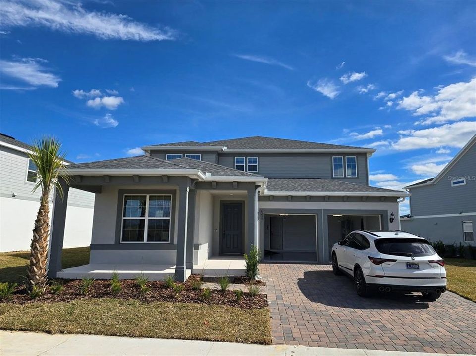 Vendido Recientemente: $796,890 (5 camas, 3 baños, 3643 Pies cuadrados)