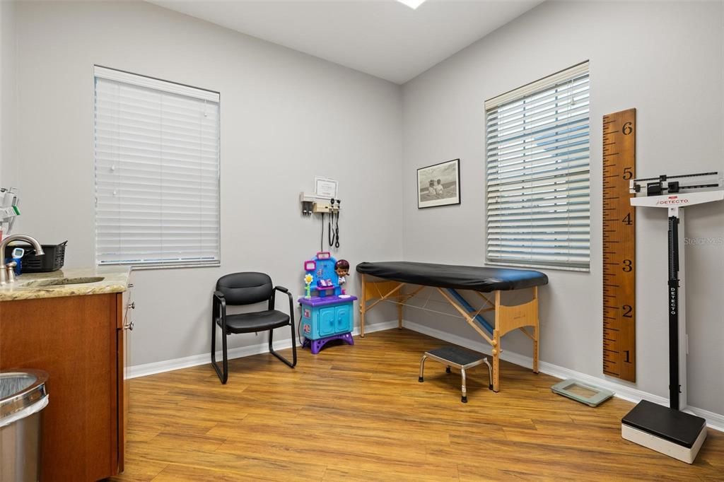 For Sale: $3,900,000 (0 beds, 0 baths, 3000 Square Feet)