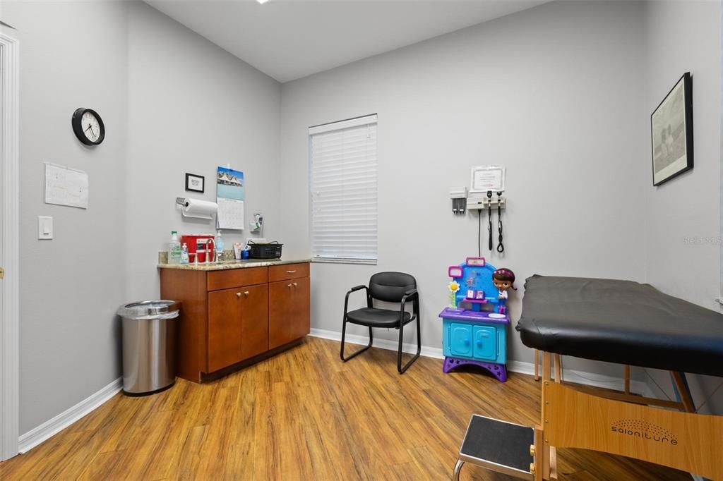 For Sale: $3,900,000 (0 beds, 0 baths, 3000 Square Feet)