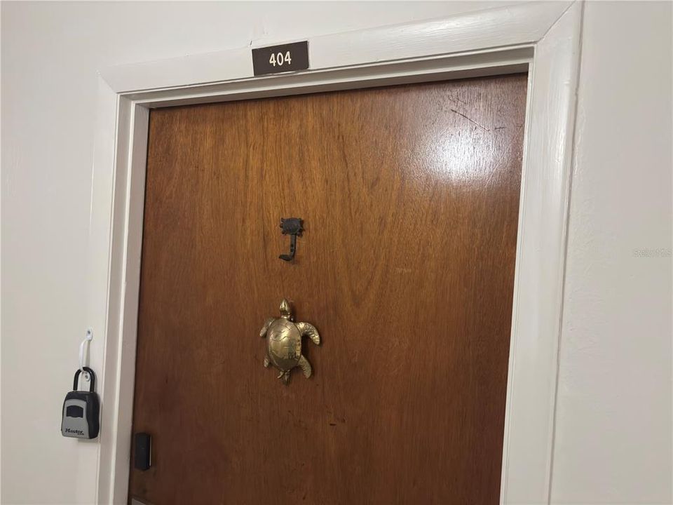 En Venta: $449,000 (3 camas, 2 baños, 1476 Pies cuadrados)