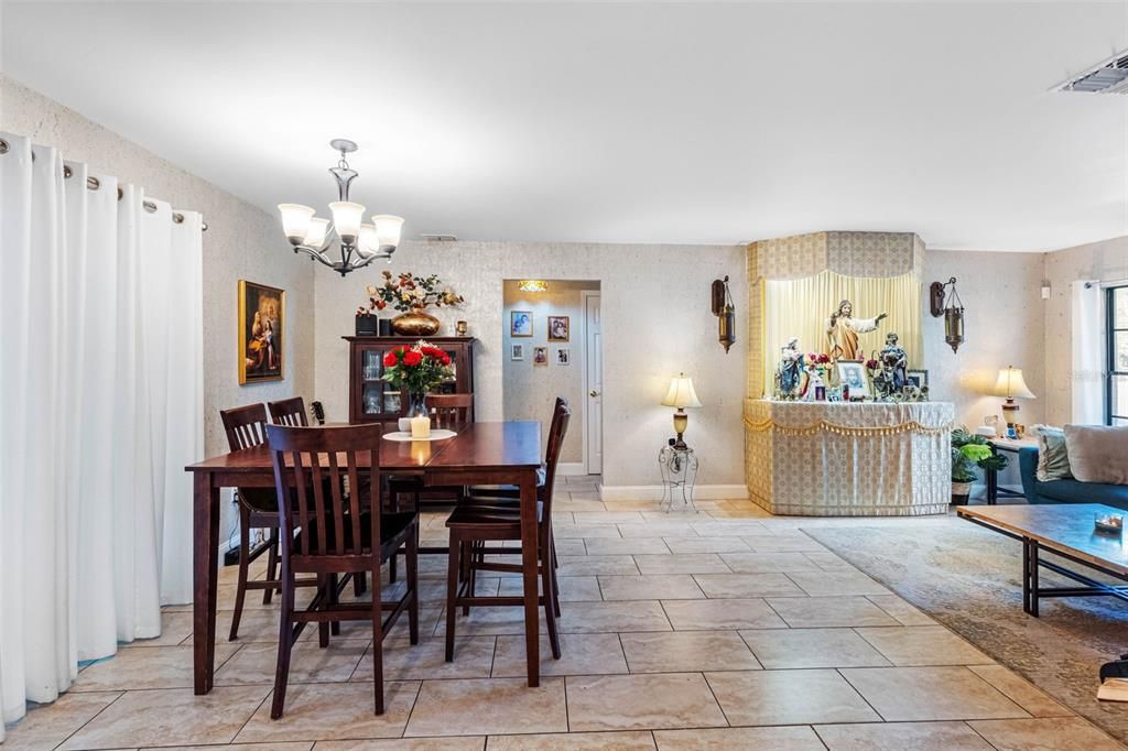 待售: $496,000 (3 贝兹, 2 浴室, 1493 平方英尺)