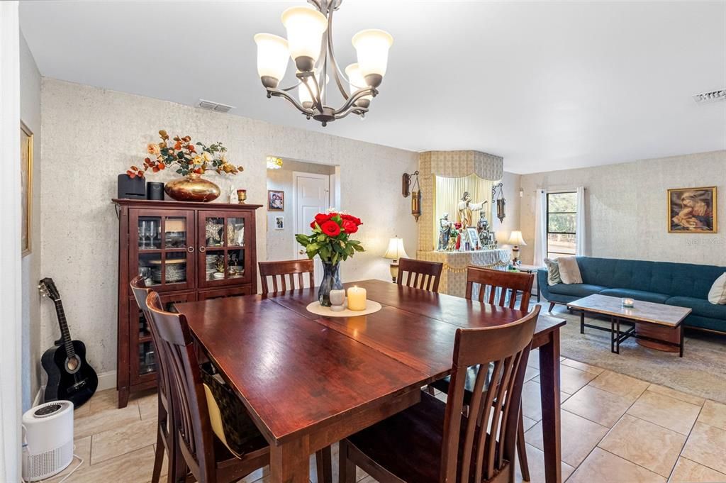 待售: $496,000 (3 贝兹, 2 浴室, 1493 平方英尺)