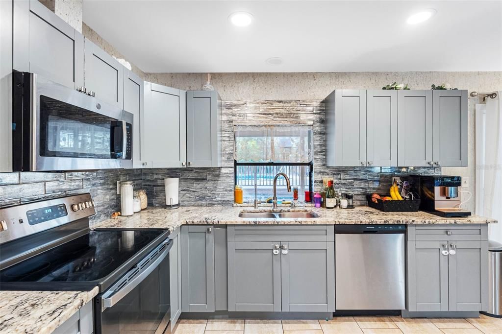 待售: $496,000 (3 贝兹, 2 浴室, 1493 平方英尺)