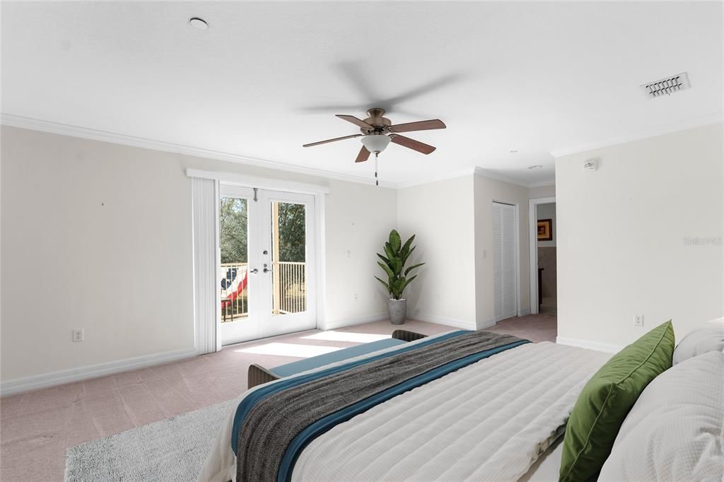 На продажу: $191,900 (2 спален, 2 ванн, 1674 Квадратных фут)