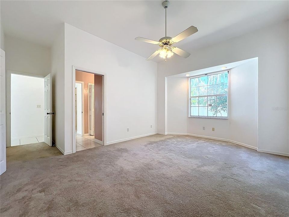 For Sale: $775,000 (4 beds, 2 baths, 3101 Square Feet)