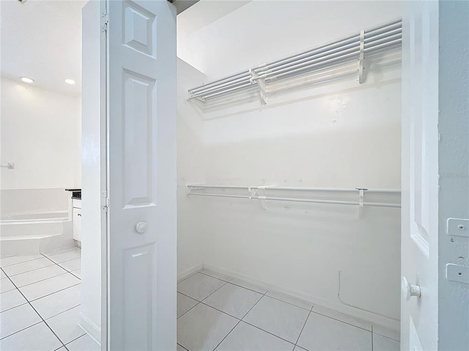 For Sale: $775,000 (4 beds, 2 baths, 3101 Square Feet)