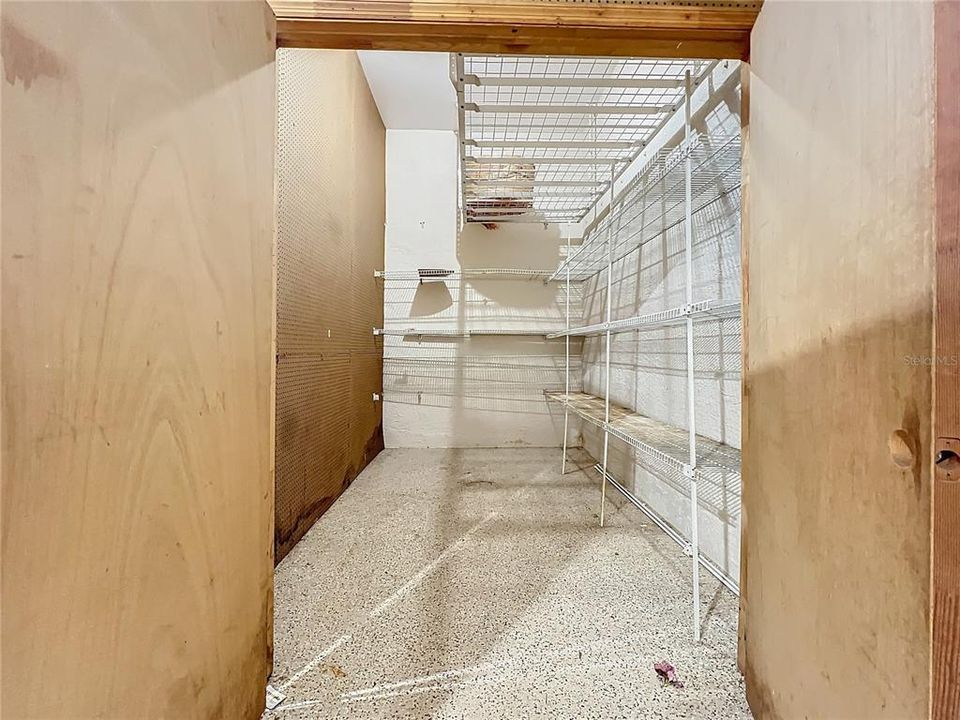 For Sale: $775,000 (4 beds, 2 baths, 3101 Square Feet)