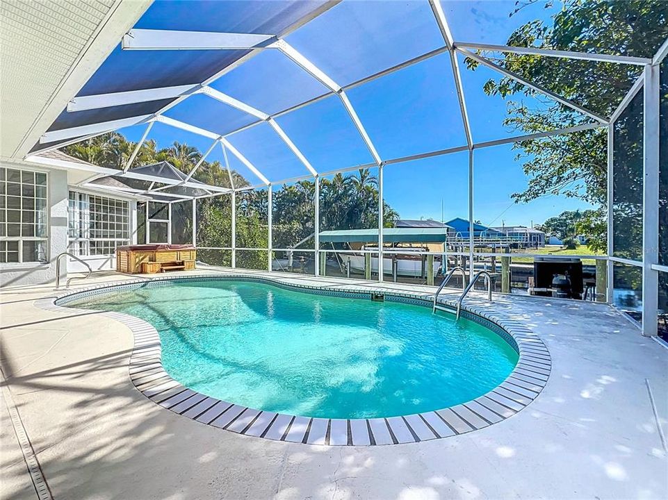 For Sale: $775,000 (4 beds, 2 baths, 3101 Square Feet)