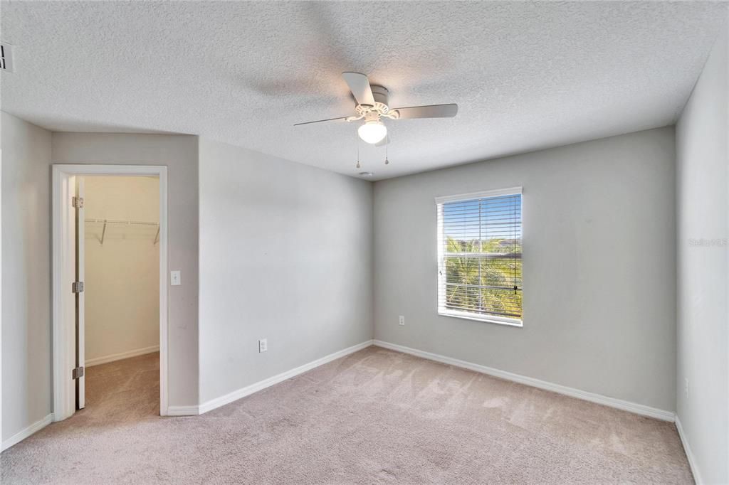 Active With Contract: $234,999 (2 beds, 2 baths, 1462 Square Feet)