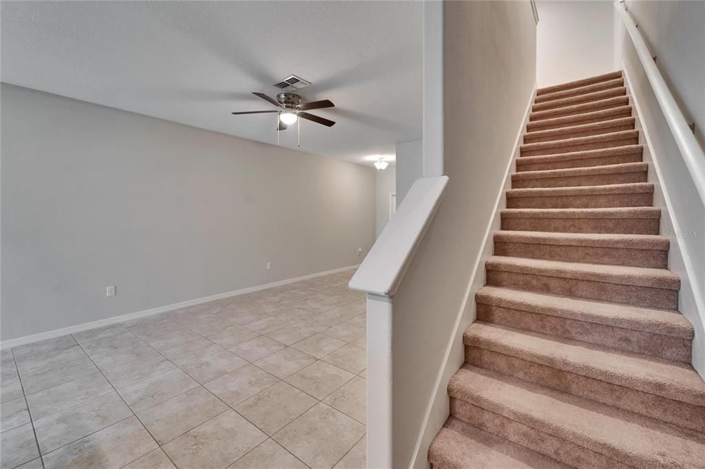 Active With Contract: $234,999 (2 beds, 2 baths, 1462 Square Feet)