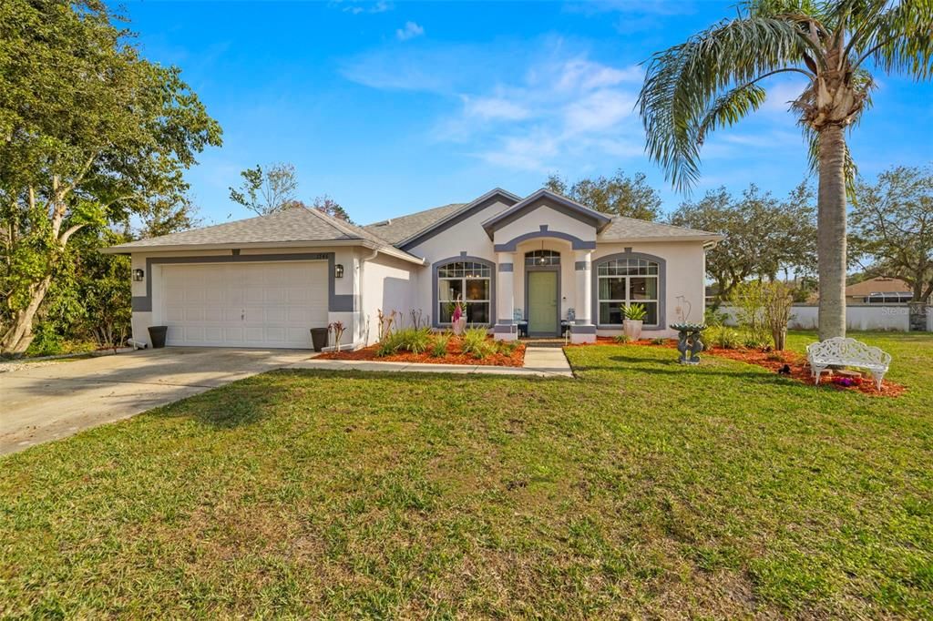 Vendido Recientemente: $499,999 (4 camas, 2 baños, 2152 Pies cuadrados)