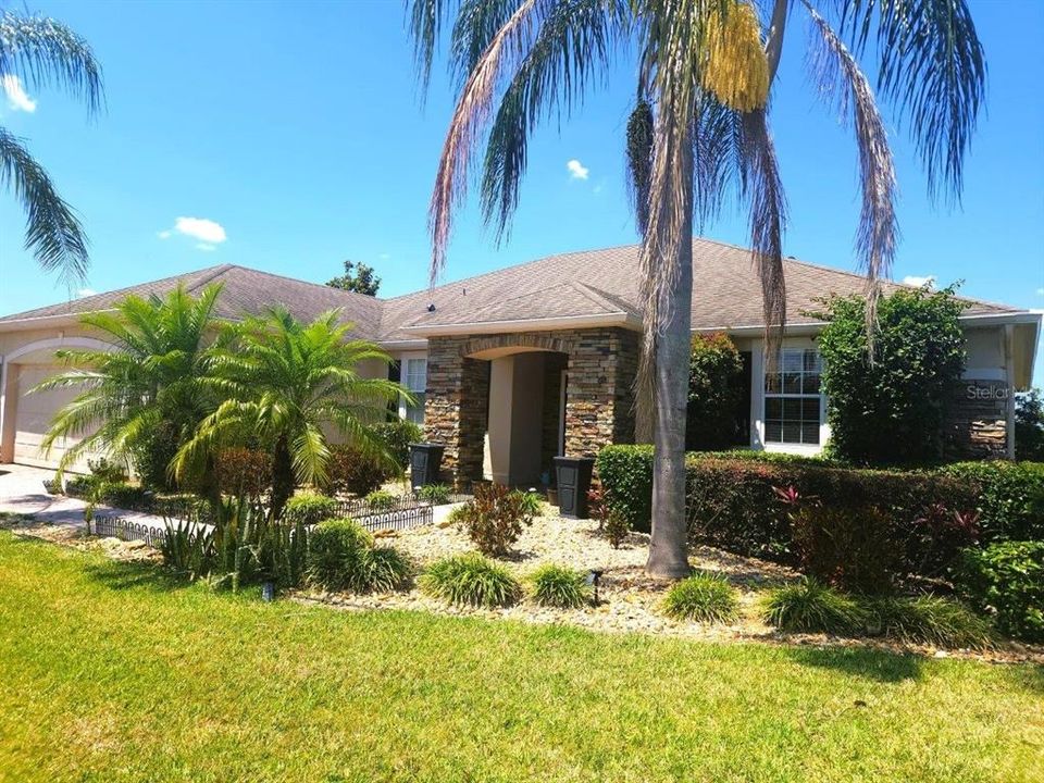 Recientemente alquilado: $3,650 (5 camas, 3 baños, 4898 Pies cuadrados)