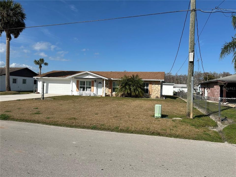 1618 Juno Trail Frontal