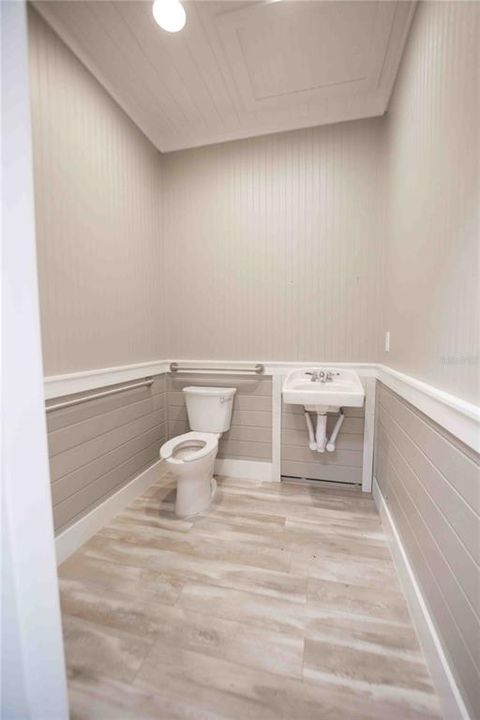 На продажу: $18,600 (0 спален, 0 ванн, 1904 Квадратных фут)