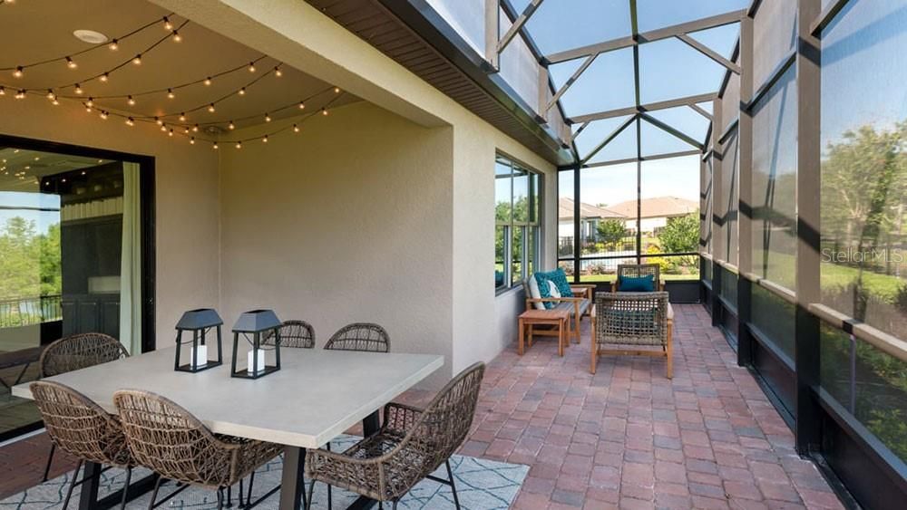 Под контрактом: $364,990 (2 спален, 2 ванн, 1723 Квадратных фут)