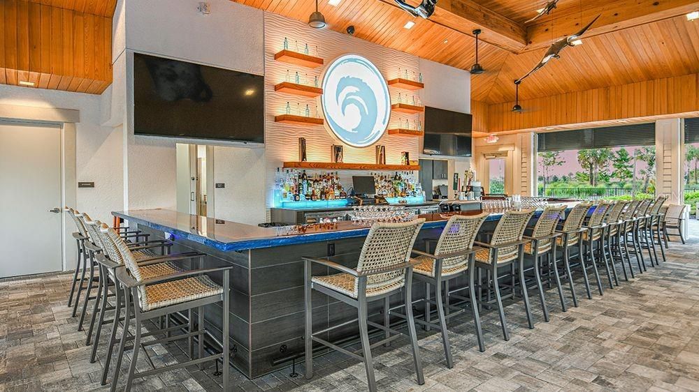 Под контрактом: $364,990 (2 спален, 2 ванн, 1723 Квадратных фут)