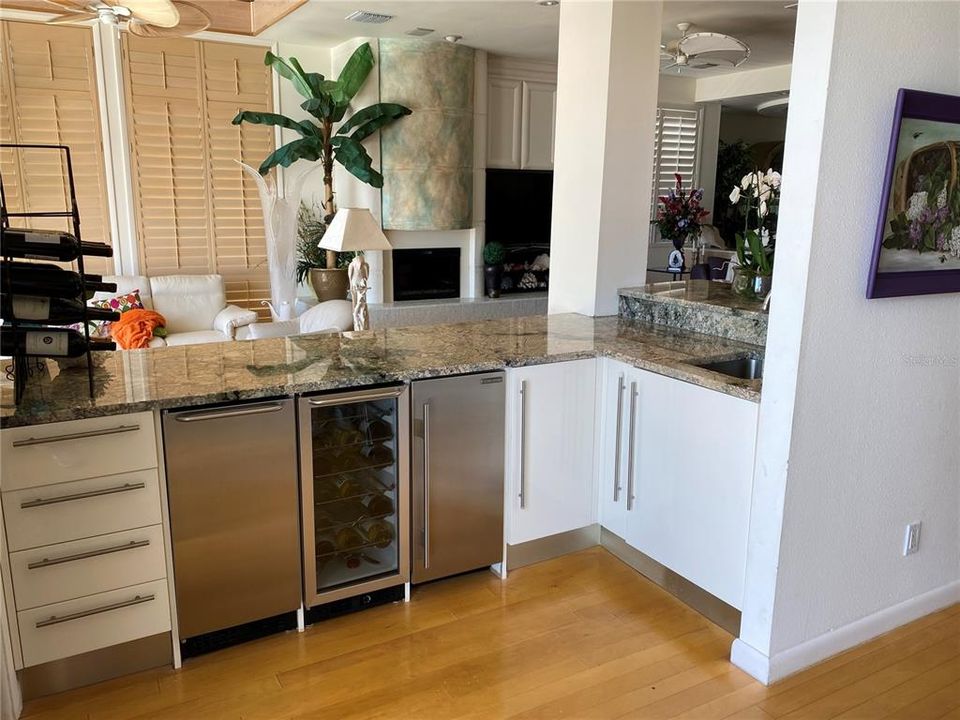 En Venta: $4,900,000 (4 camas, 4 baños, 4728 Pies cuadrados)