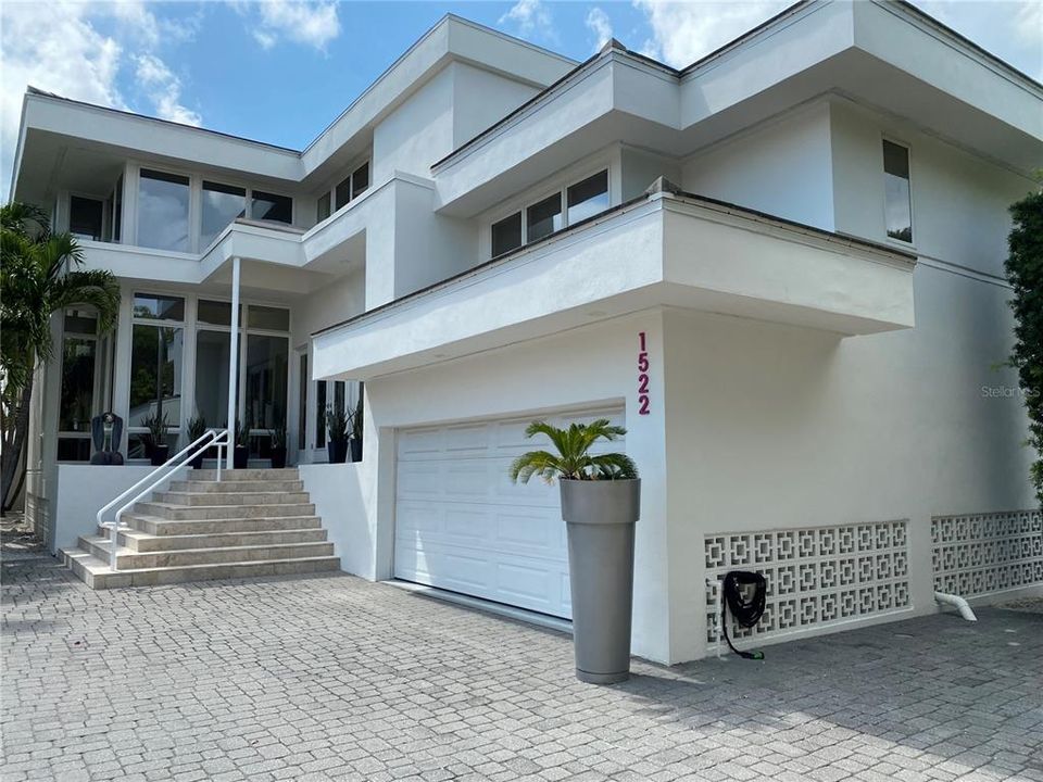 En Venta: $4,900,000 (4 camas, 4 baños, 4728 Pies cuadrados)